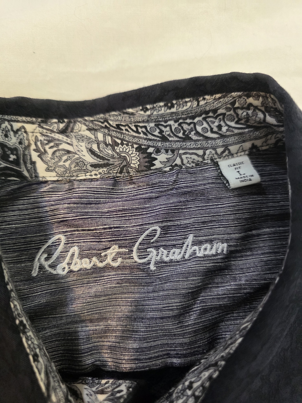 Robert Graham Black Tonal Damask Print Mens Large - Picture 3 of 3